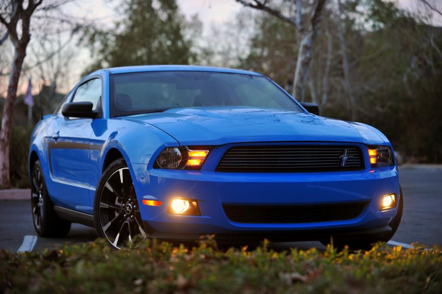  Ford Mustang V6 2011 года  (фото 90 из 93)
